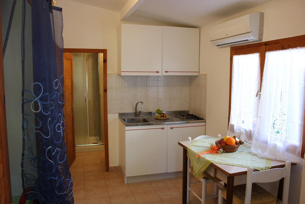 Residence Village Lido Del Gargano Rodi Garganico Szoba fotó